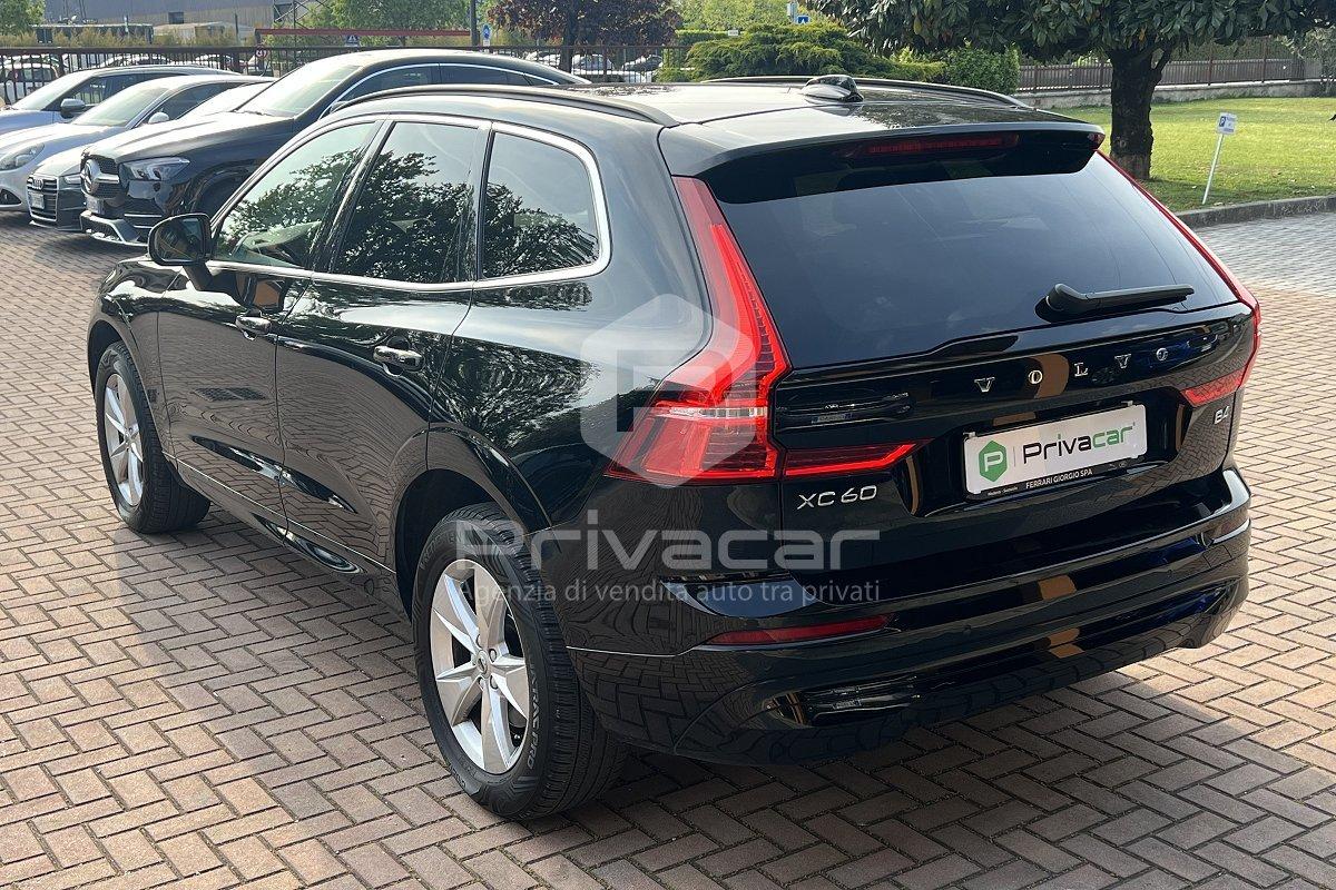 VOLVO XC60 B4 (d) Geartronic Momentum