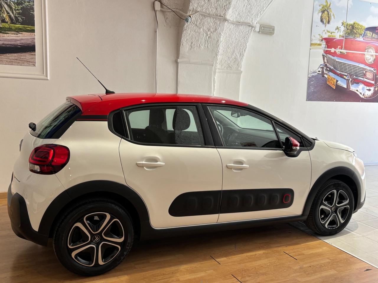 Citroen C3 PureTech 1.2 82cv Shine