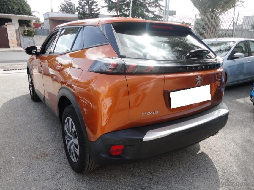 PEUGEOT 2008 BlueHDi 110 S&S GT