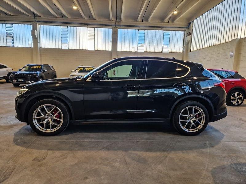 Alfa Romeo Stelvio 2017 2.0 Turbo 280cv First Edition Q4 Auto