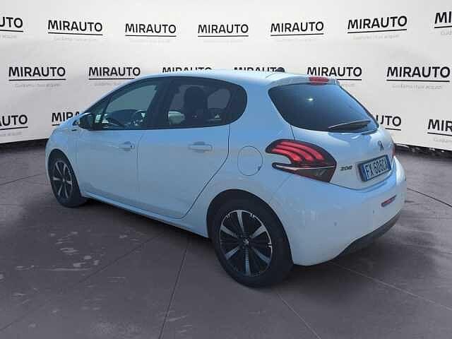 Peugeot 208 Allure PureTech 82cv S/S Neopat.