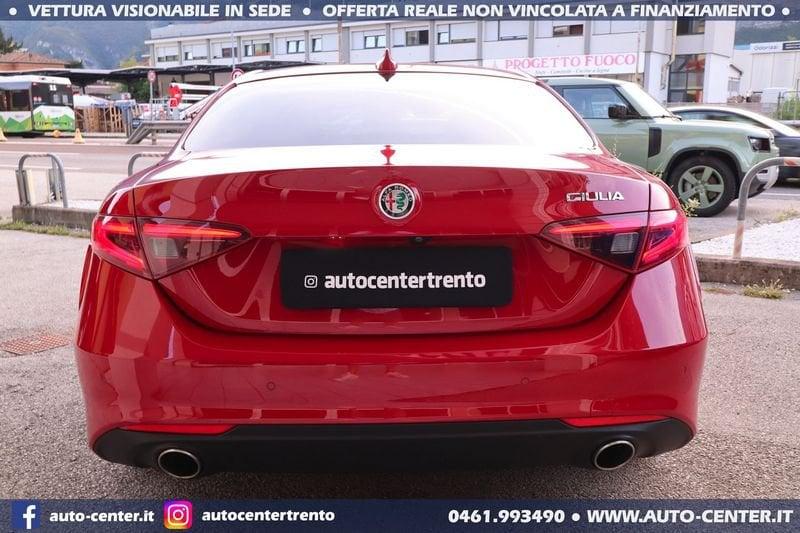 Alfa Romeo Giulia 2.0 Turbo AT8 200CV Super
