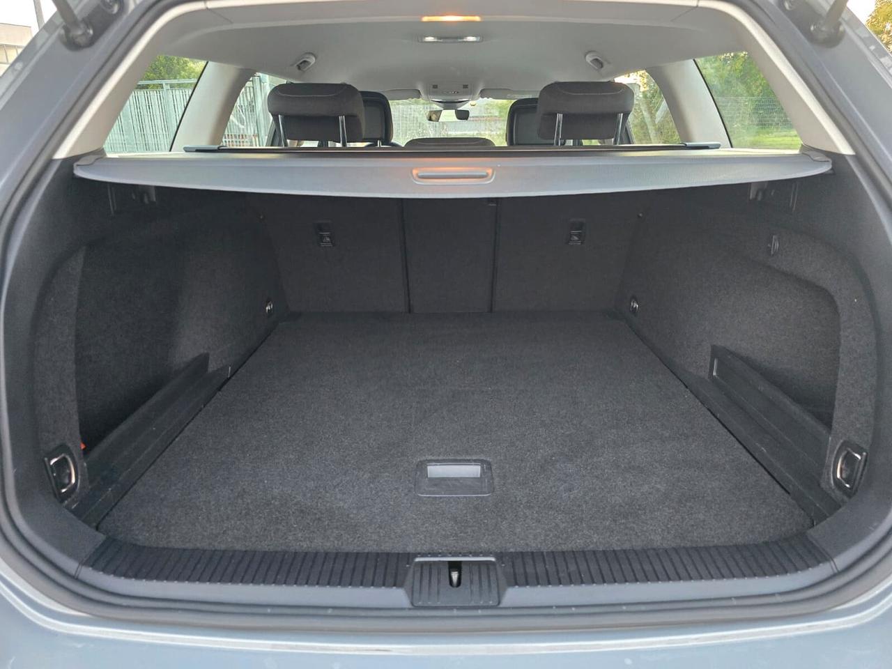 Volkswagen Passat Variant 2.0 TDI SCR EVO DSG Business