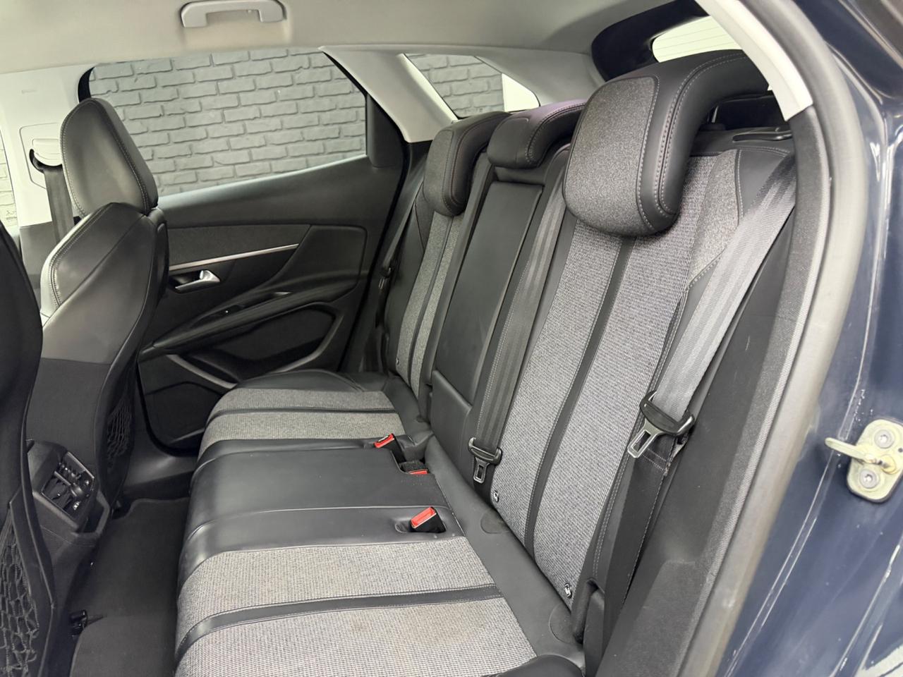 Peugeot 3008 BlueHDi 130 Allure