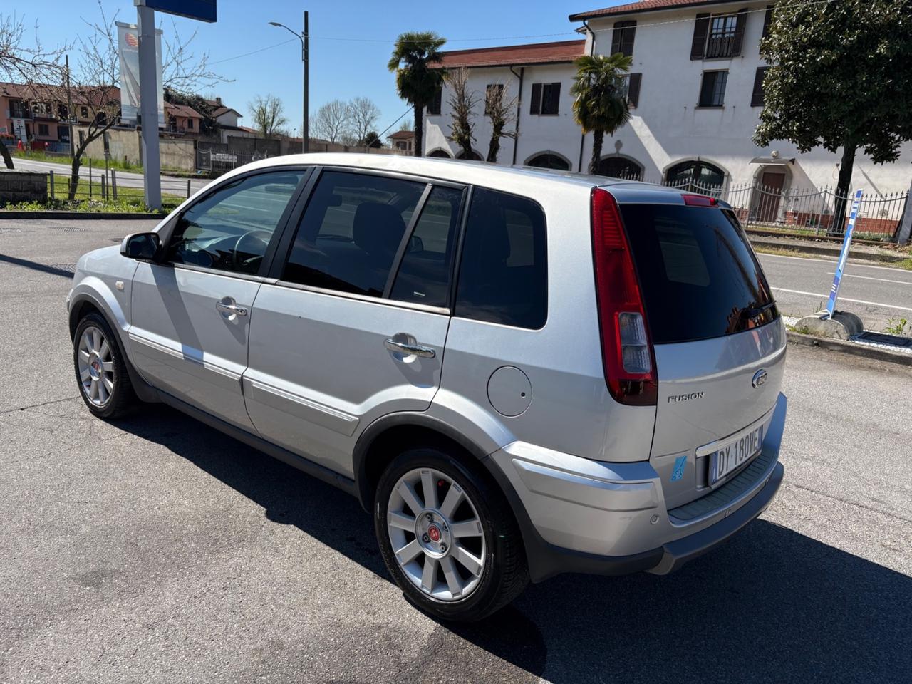 Ford Fusion 1.4 16V aut. 5p. Titanium