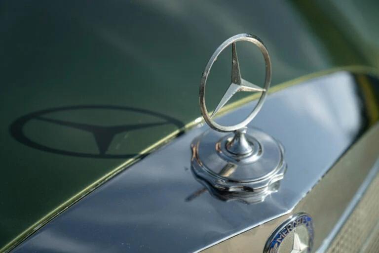MERCEDES-BENZ 220 SE CABRIOLET - RDS01257