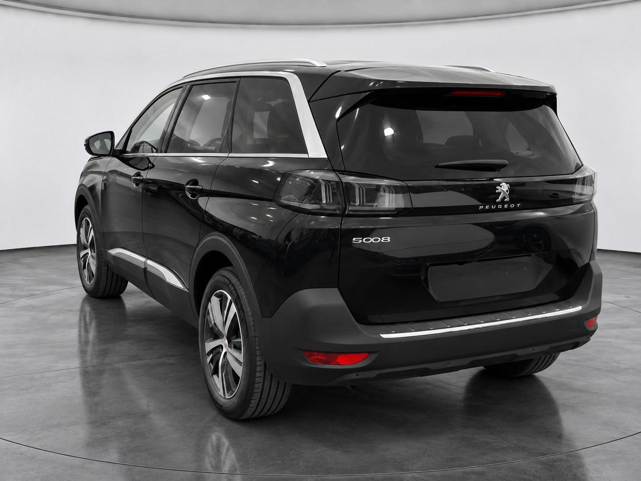 PEUGEOT 5008 II 2021 - 5008 1.5 bluehdi Allure Pack s&s 130cv eat8