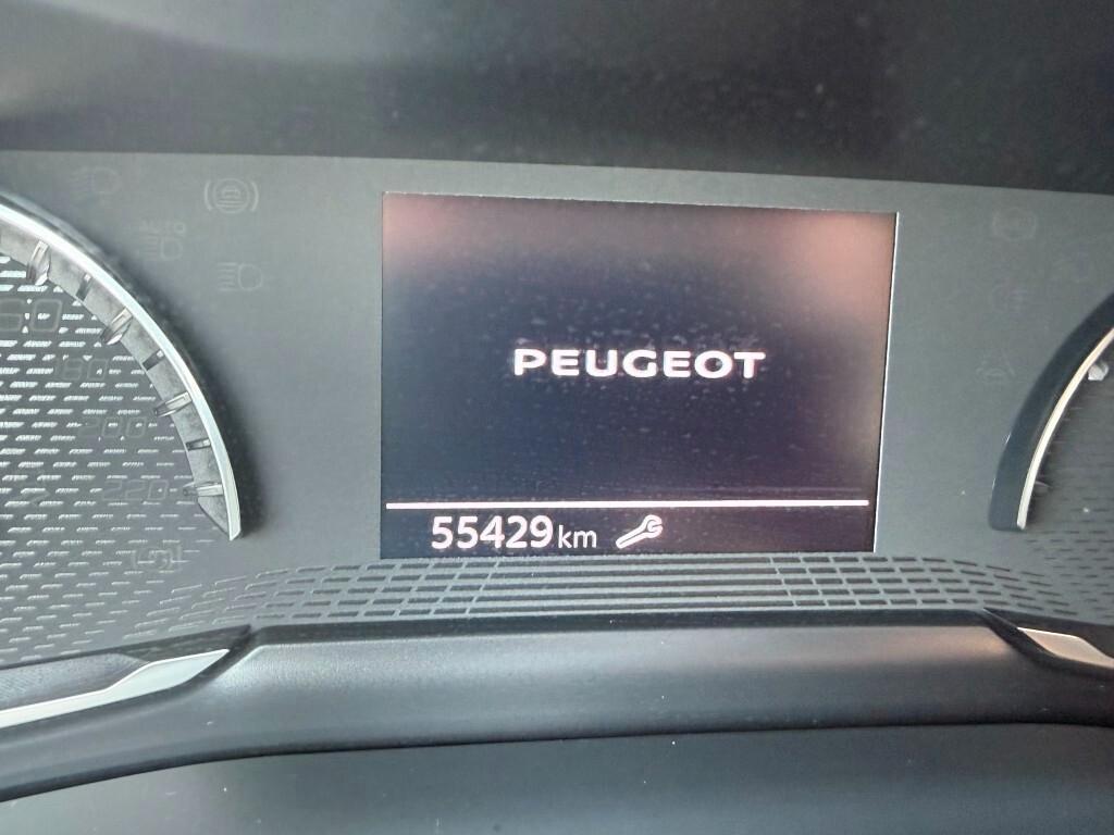 Peugeot 2008 BlueHDi 110 S&S Allure Pack