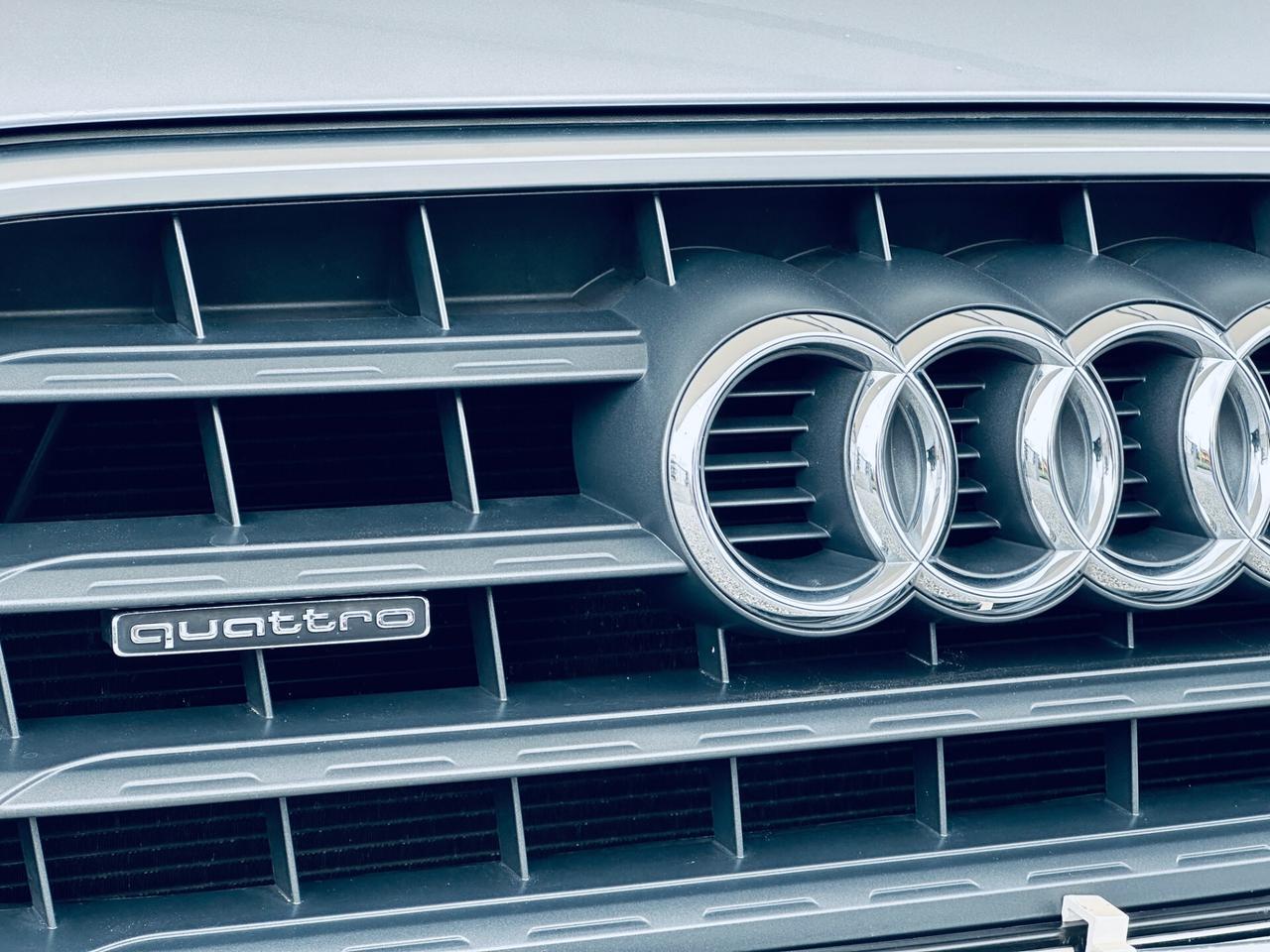 Audi Q3 2.0 TDI 150 CV quattro S tronic Business