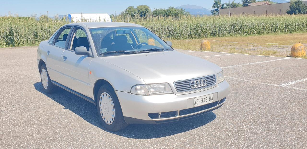 Audi A4 1.8 turbo cat