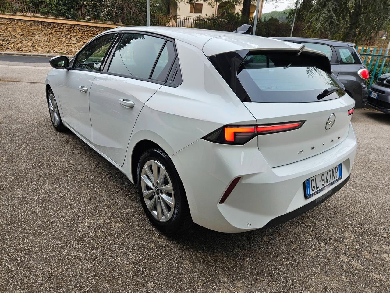 Opel Astra 1.5 Turbo Diesel 130 CV Business Elegance