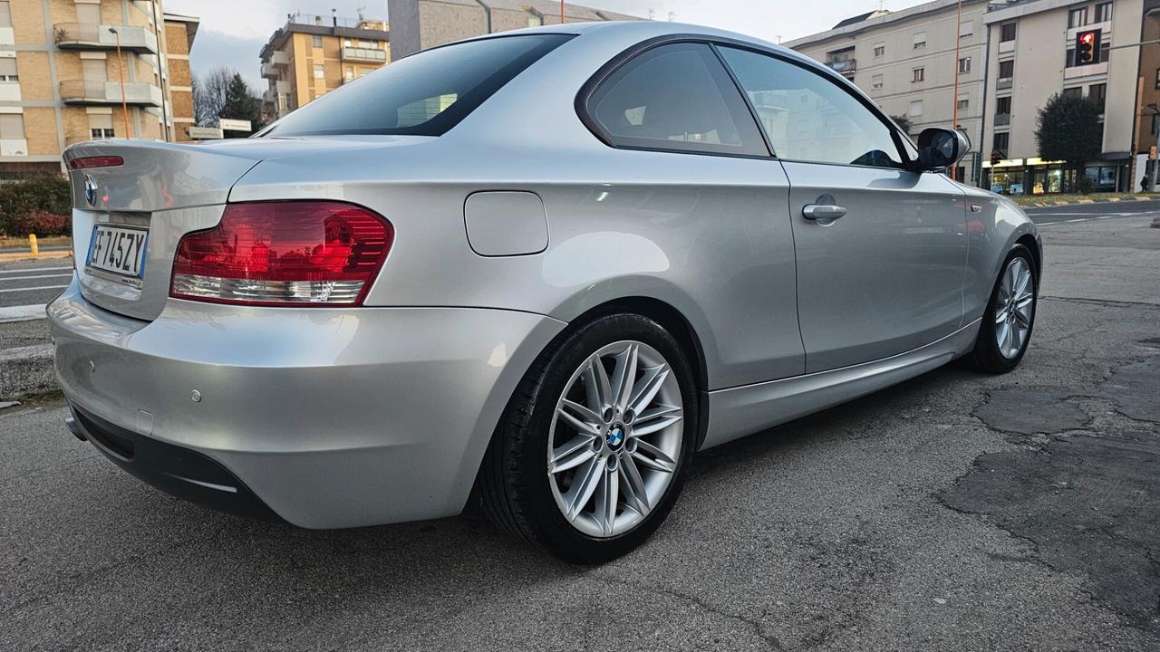 Bmw 120 120d Coupé Msport