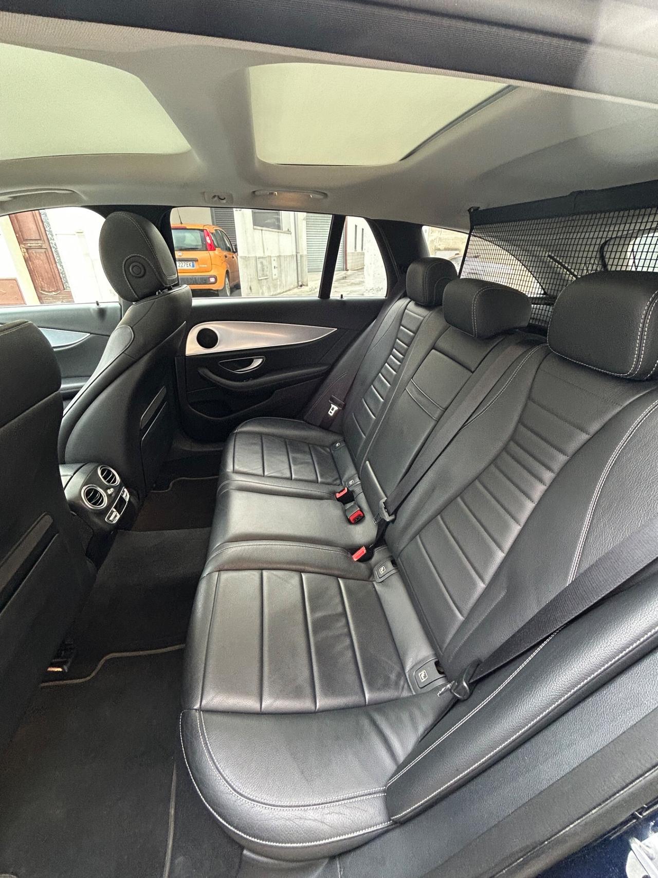 Mercedes-benz E 220 d S.W. 4Matic Auto Premium Plus All-Terrain