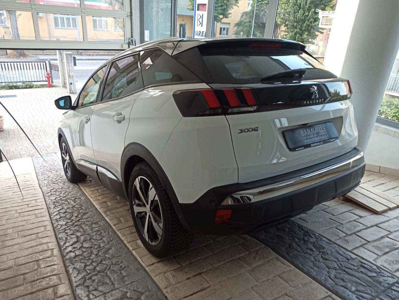 Peugeot 3008 BlueHDi 130 S&S Allure
