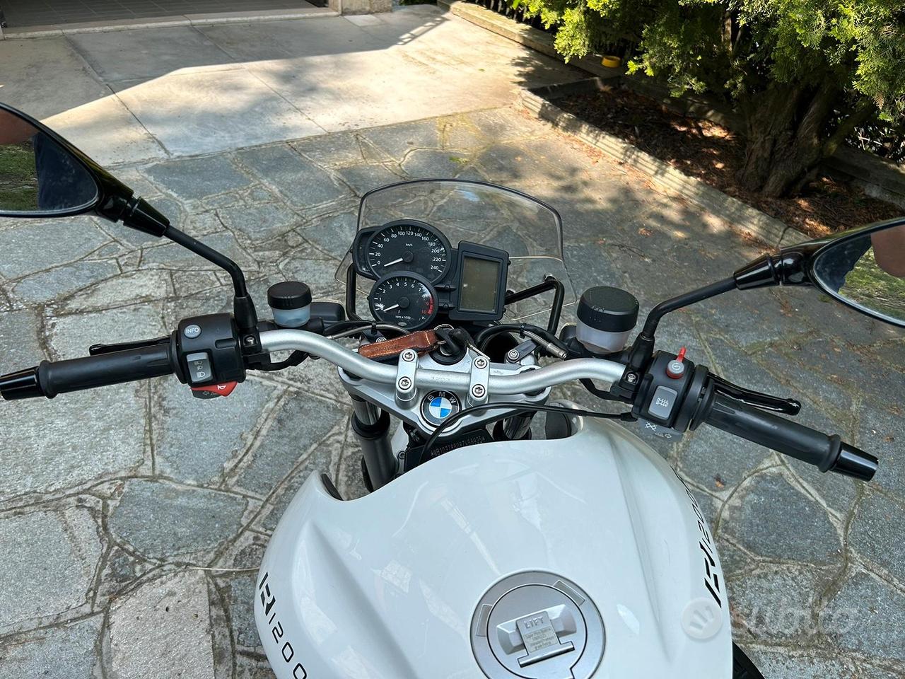 BMW R1200R km 32000