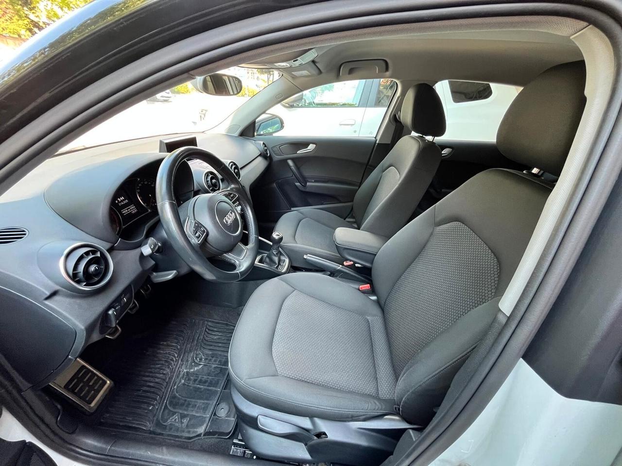 Audi A1 SPB 1.0 82CV TFSI Admired