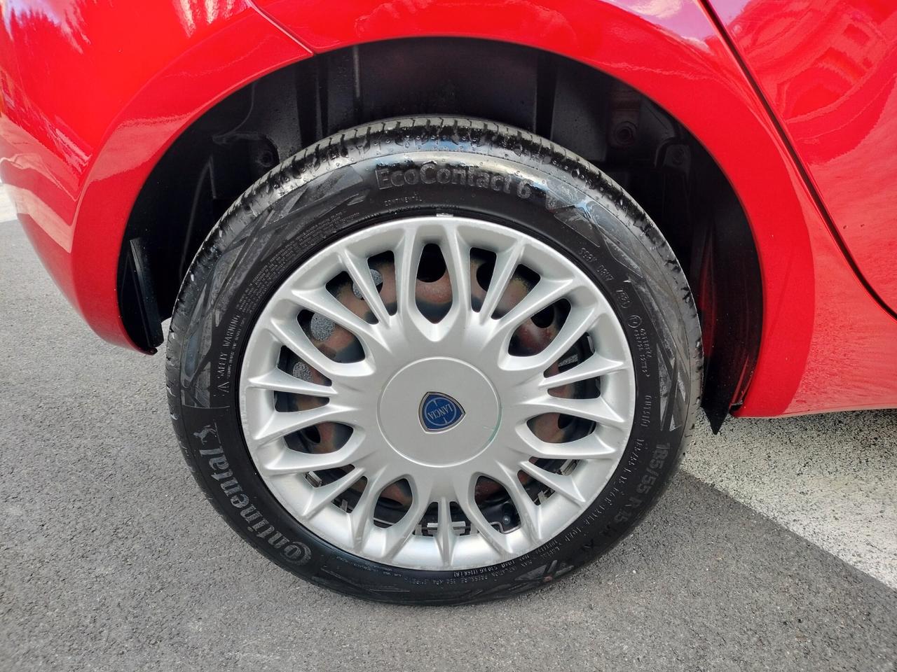 Lancia Ypsilon 1.2 69 CV 5 porte Elefantino 80.000km