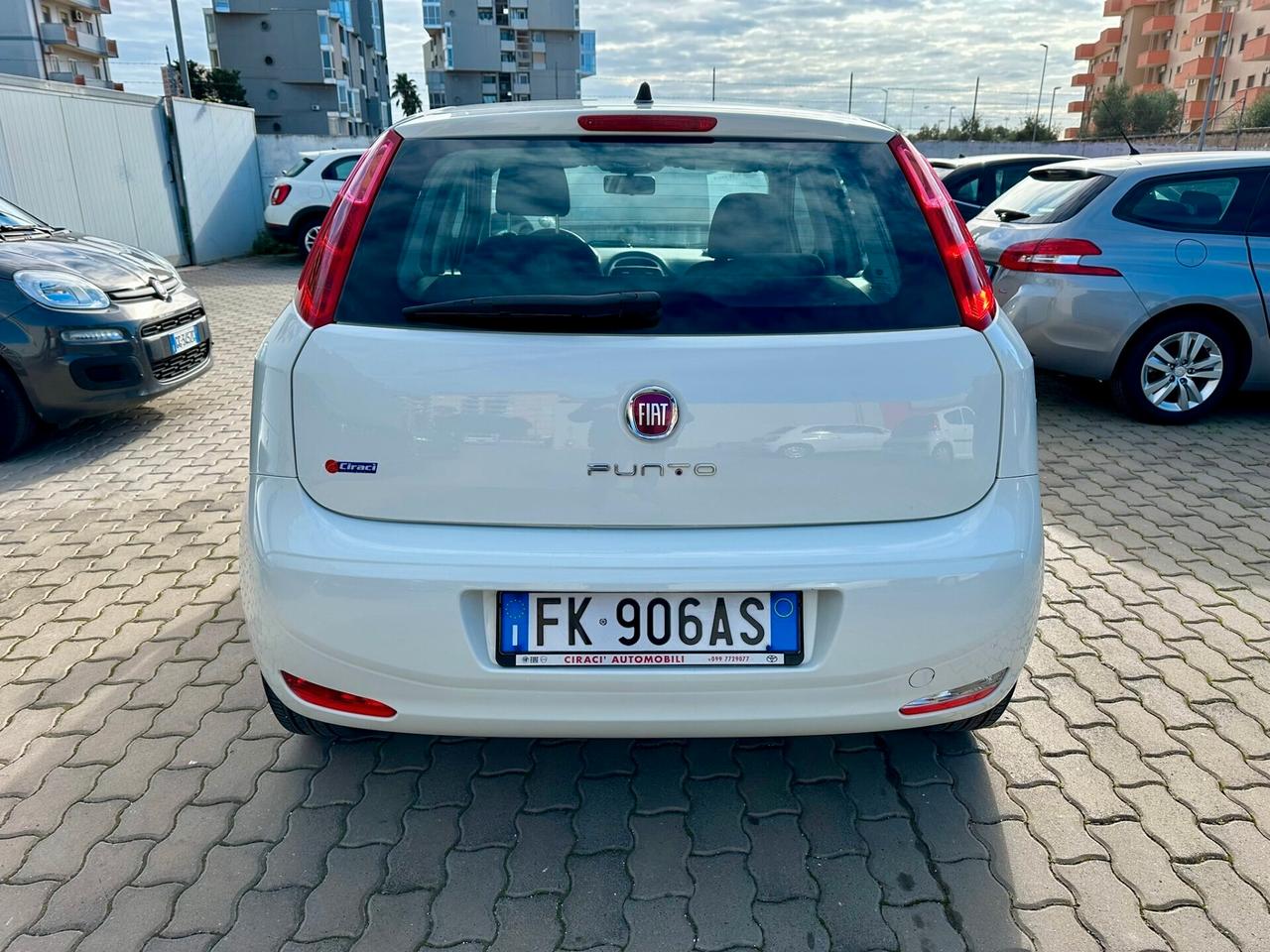 Fiat Punto 1.3 MJT 95 CV 5 porte Street