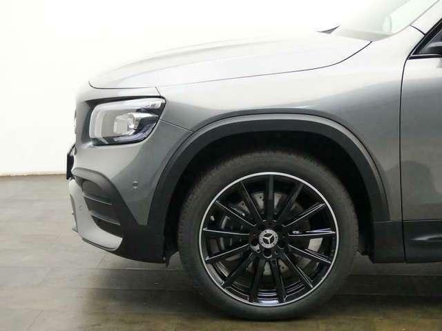 Mercedes-Benz GLB 220 4M NIGHT PDC 20" AMG PREMIUM KAMERA 360° MBUX