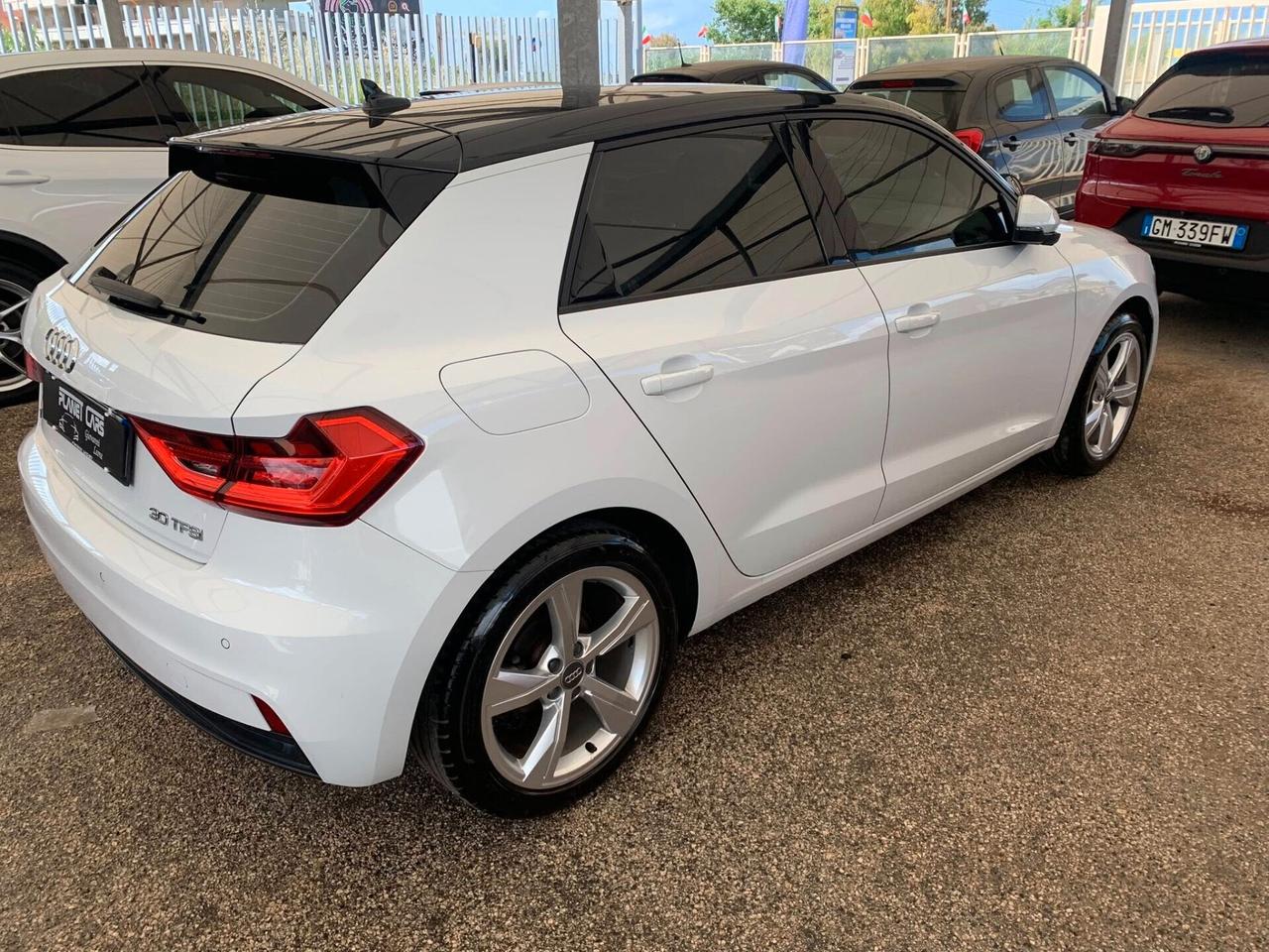 Audi A1 SPB 116cv S tronic Admired full