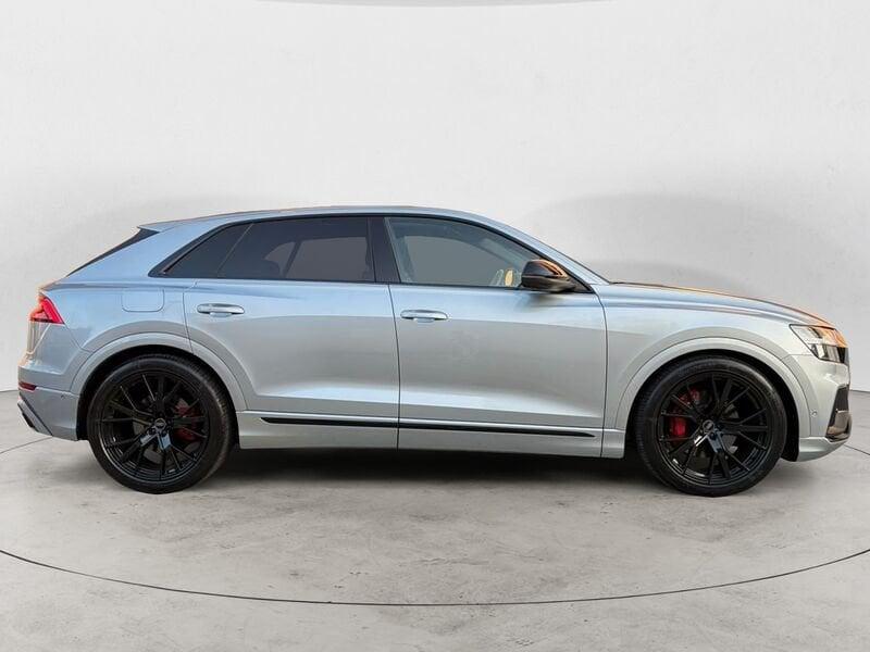 Audi Q8 55 TFSI 250kW quattro tiptronic Sport