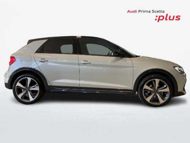 Audi A1 II 2022 allstreet Audi allstreet 30 1.0 tfsi Identity Contrast 110cv s tronic