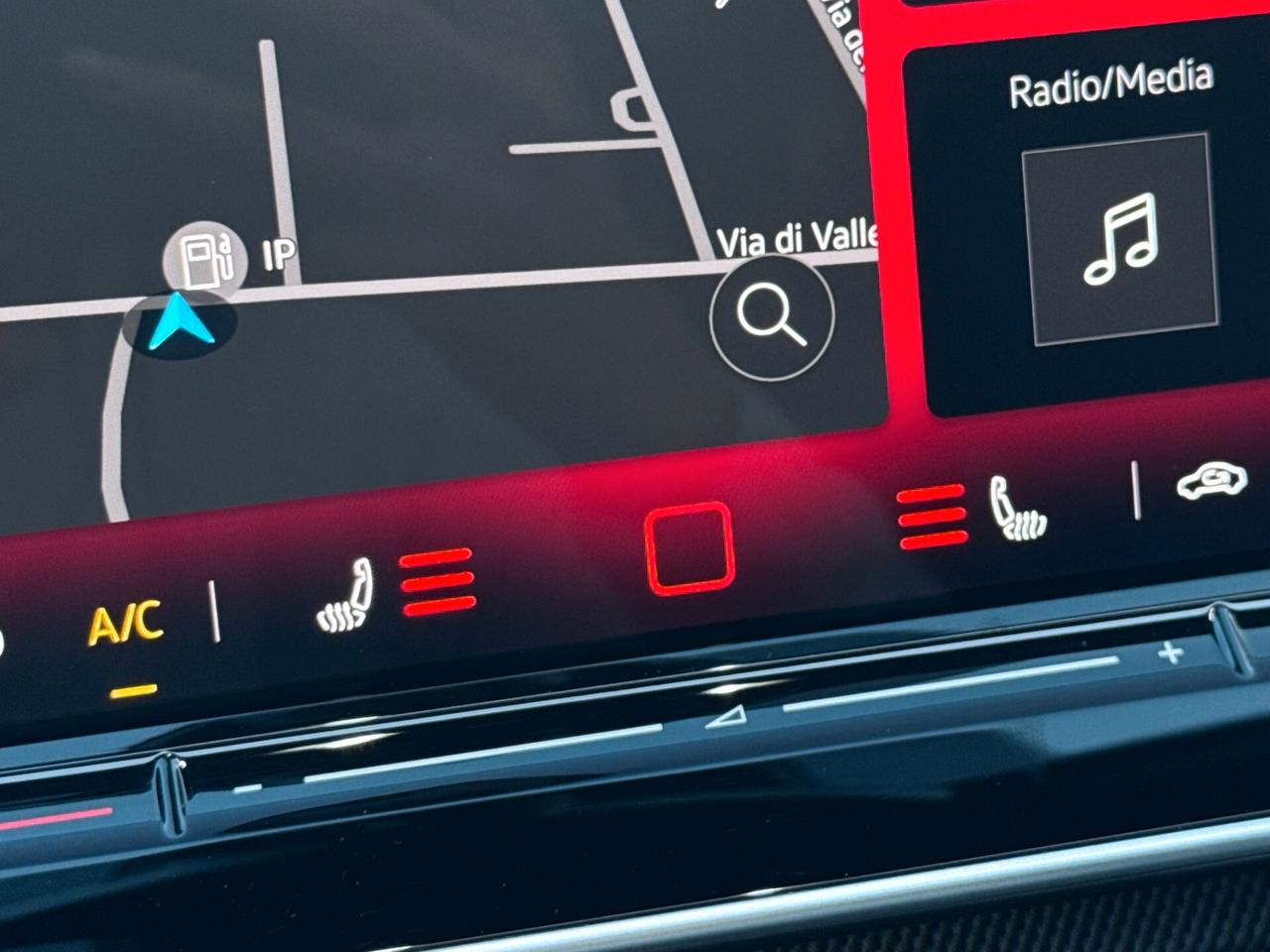 Volkswagen Golf GTI 2.0 TSI DSG 8.5 HEAD UP TETTO FENDIN IQ LIGHT PRONTA CONSEGNA