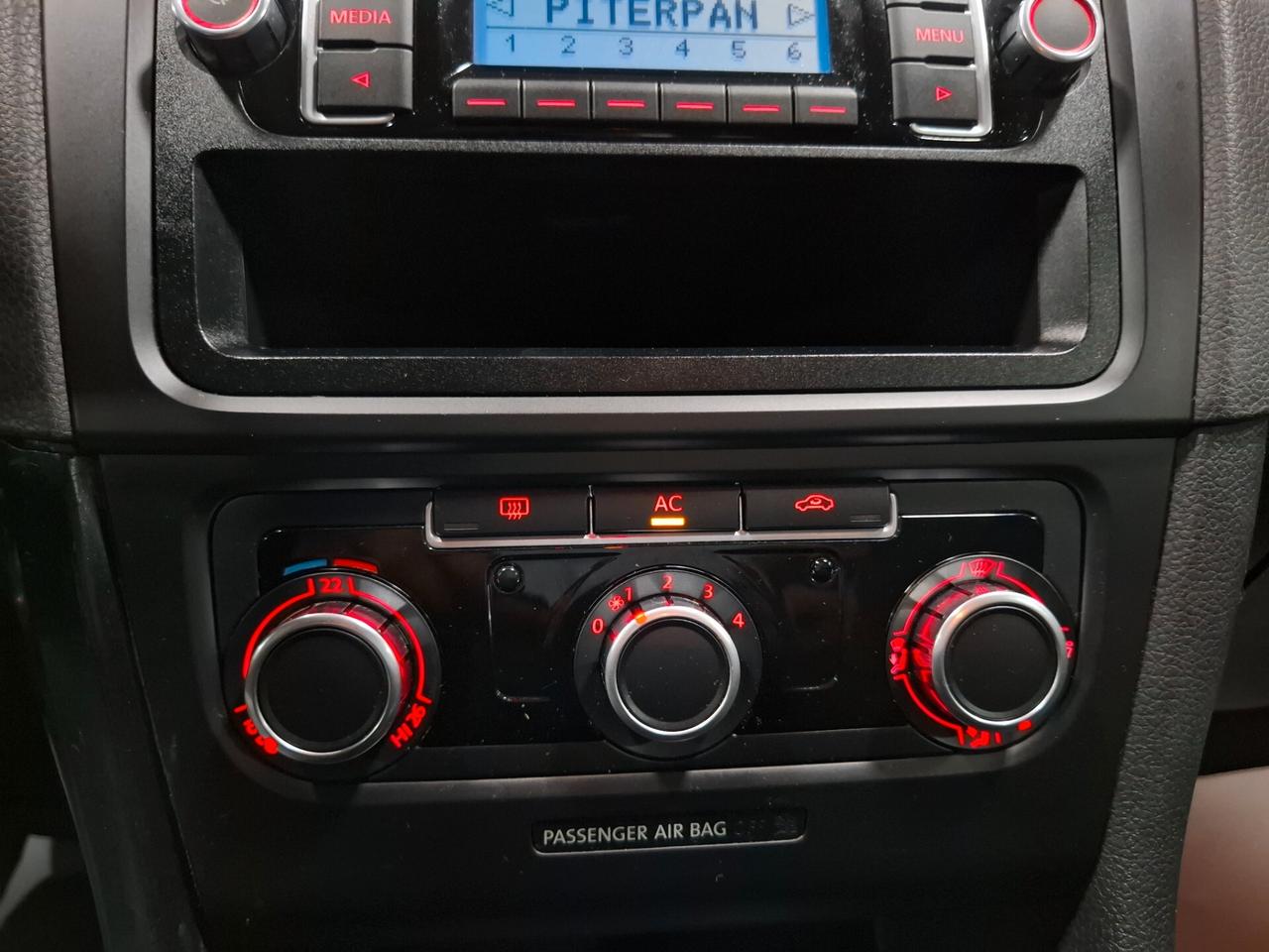 Volkswagen Golf 1.2 benzina Neopatentato