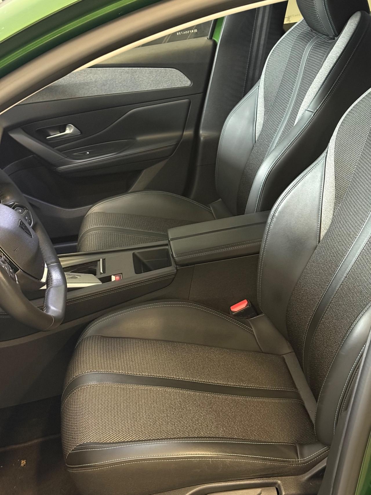 Peugeot 308 BlueHDi 130 S&S EAT8 Allure Pack