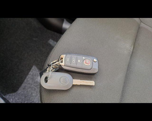 FIAT New Panda 1.0 firefly hybrid s&s 70cv - PACK CITY