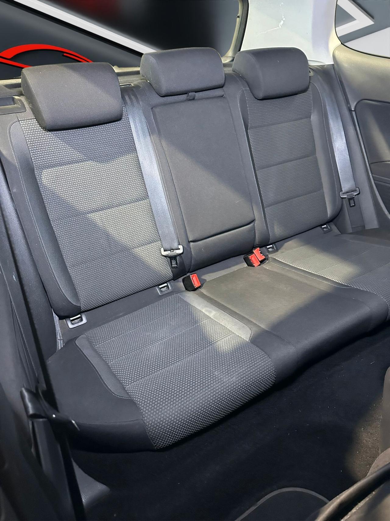 Volkswagen Golf 1.6 TDI Comfortline BLUEMOTION TECH