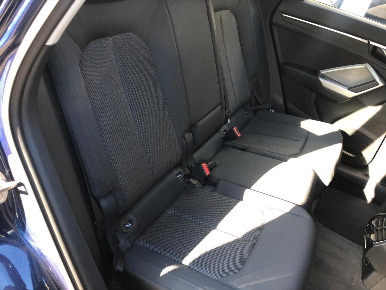 Audi Q3 35 TDI S tronic