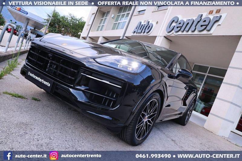Porsche Cayenne Coupè 3.0 V6 Coupè E-Hybrid Black Edition Sport Design
