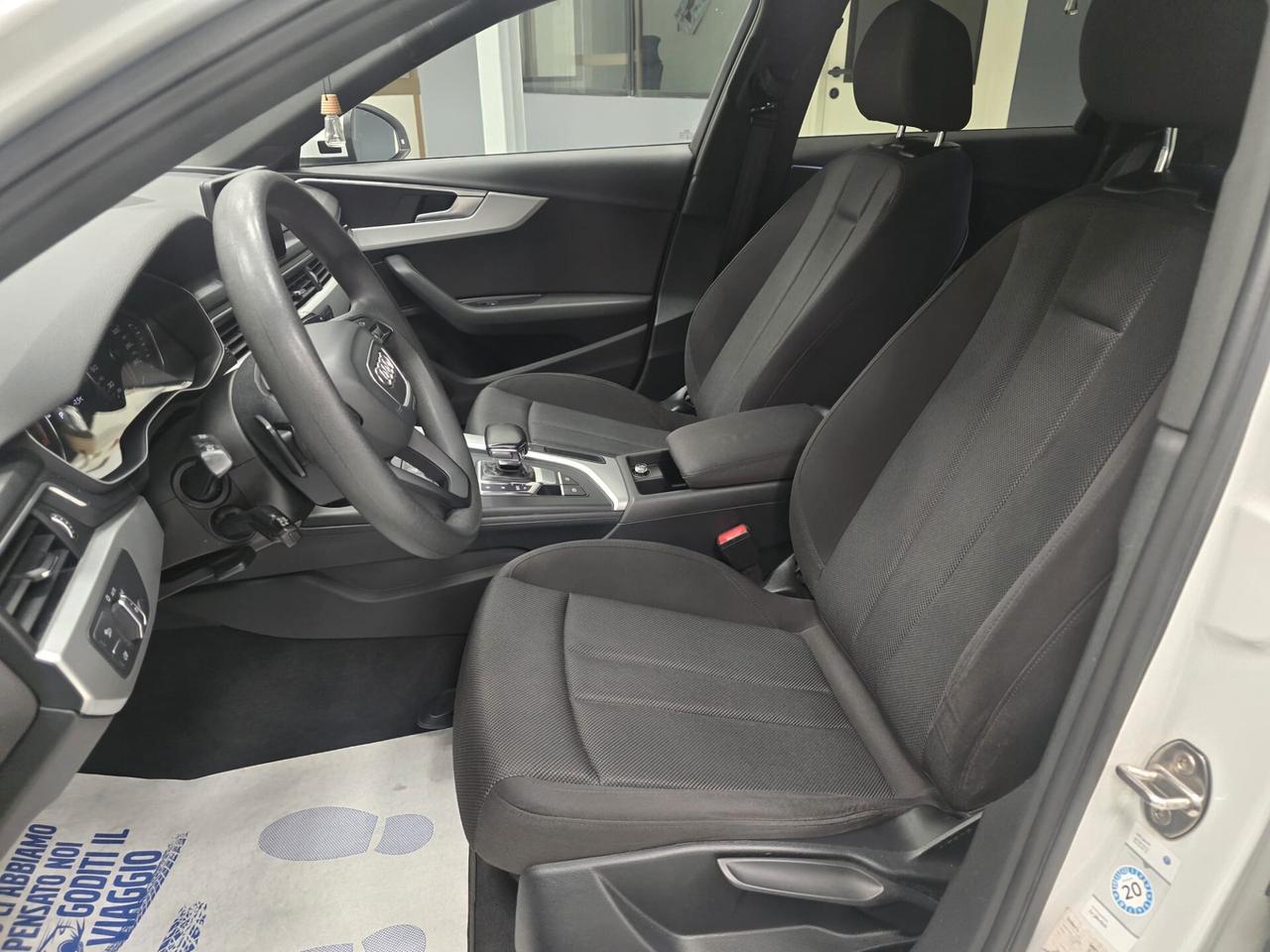 Audi A4 Avant 2.0 TDI 122 CV S tronic Business