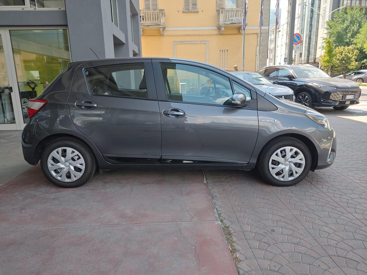 TOYOTA Yaris 5p 1.5h Active