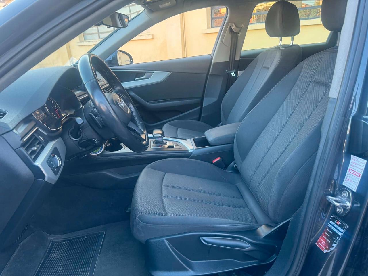 Audi A4 2.0 TDI 122 CV Anno 2018 Sline Euro6B