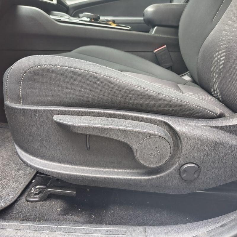 KIA Sportage 1.6 CRDi MHEV DCT Style 136 CV