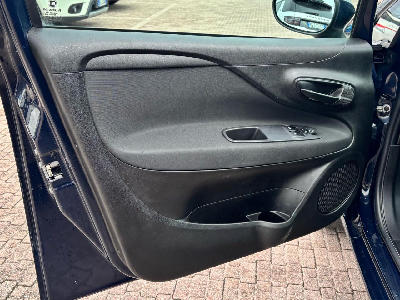 Fiat Punto 1.4 8V 5 porte Easypower Street