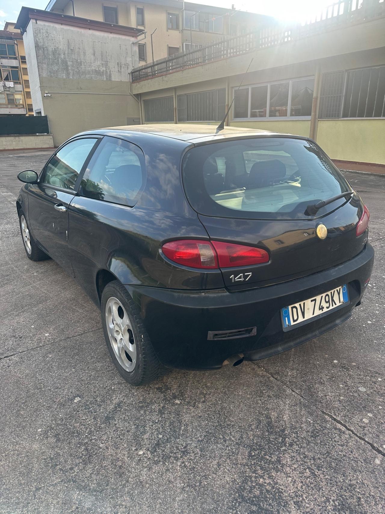 Alfa Romeo 147 1.9 JTD M-JET 16V 3 porte Exclusive