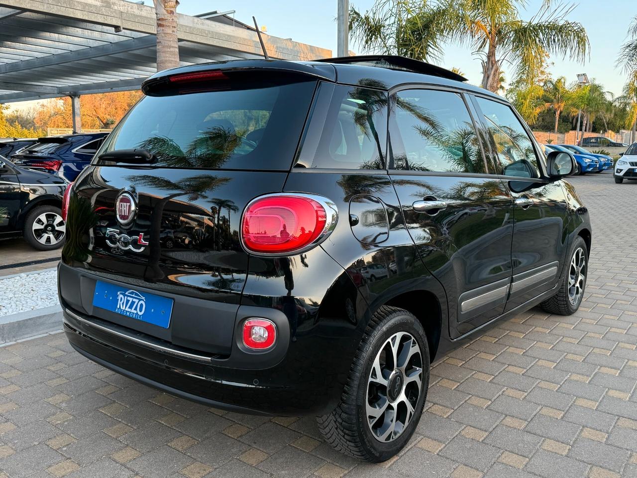 FIAT 500L 1.6MJT 120CV LOUNGE TETTO APRIBILE NAVI CAMERA