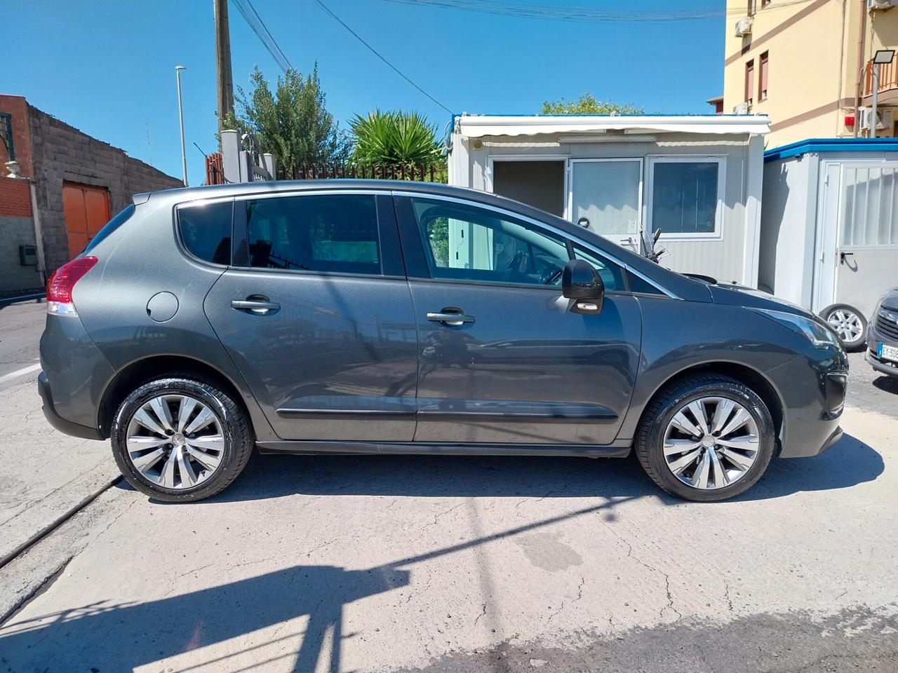 PEUGEOT 3008 1.6 DIESEL AUTOMATICA ALLURE 2016