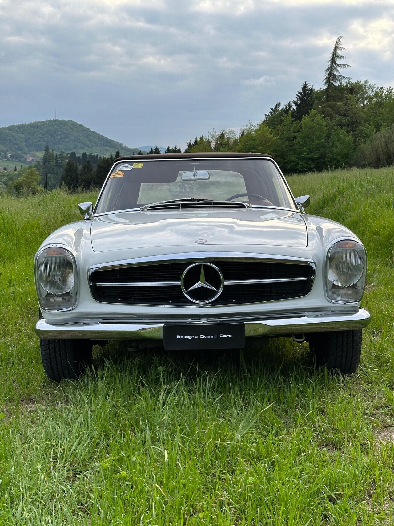 Mercedes-benz SL 230 “Pagoda”