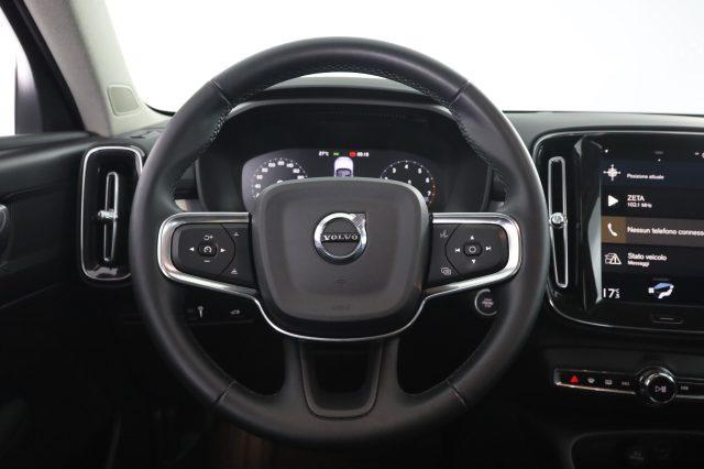 VOLVO XC40 XC40 T2 Geartronic Momentum Pro