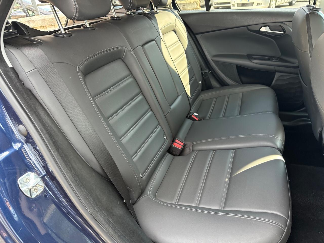 Fiat Tipo 1.6 Mjt S&S SW Lounge