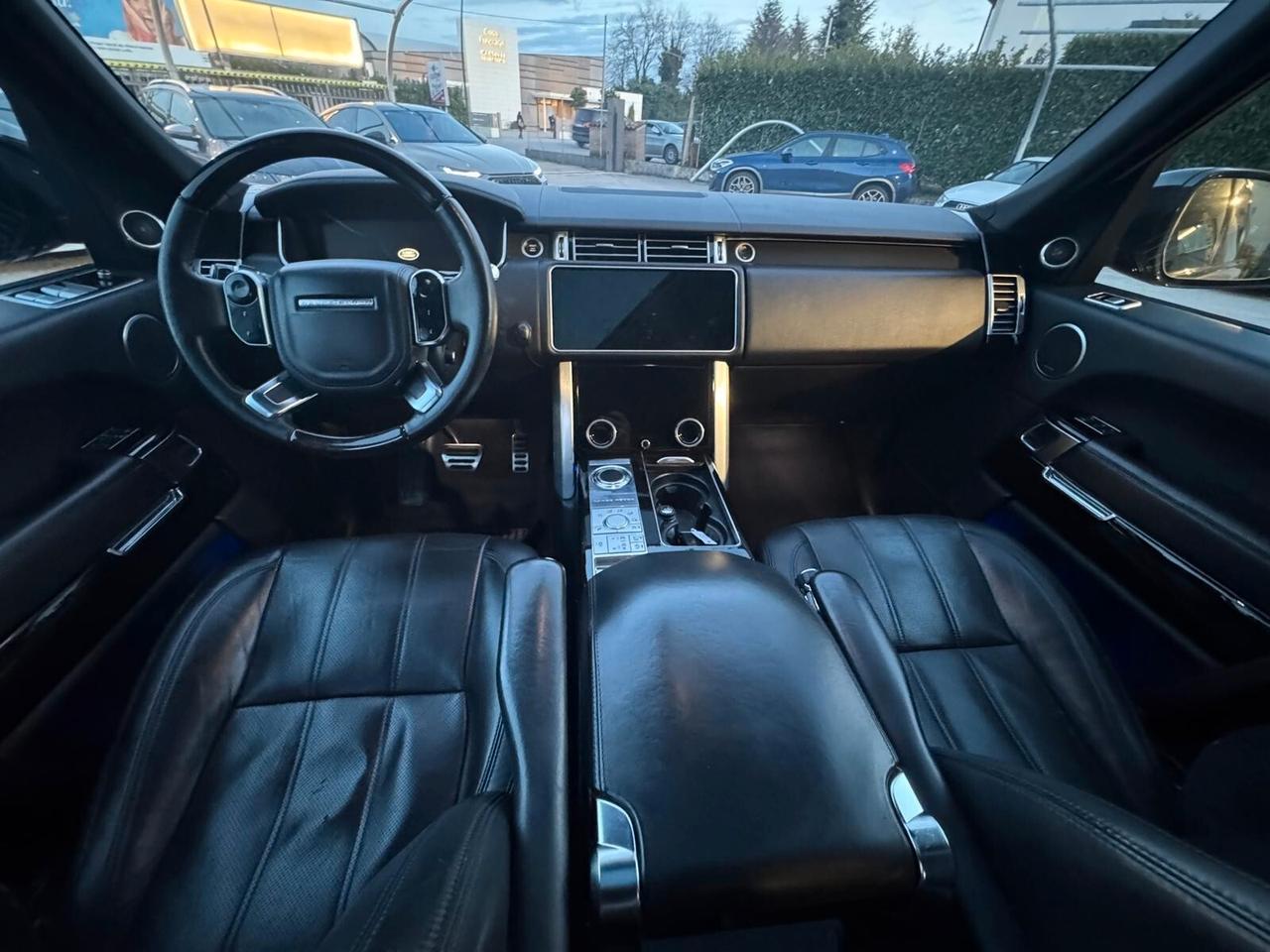 Land Rover Range 4.4 SDV8 Vogue