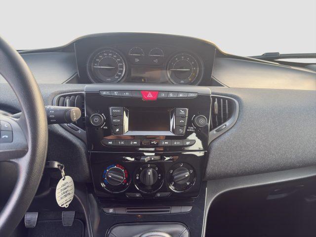 LANCIA Ypsilon Ypsilon 1.0 FireFly 5 porte S&S Hybrid Silver