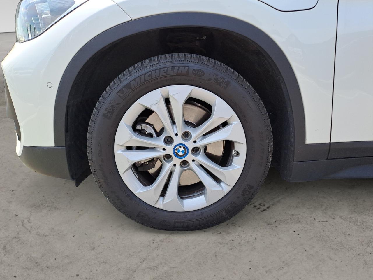 BMW X1 (F48) - X1 xDrive25e Business Advantage