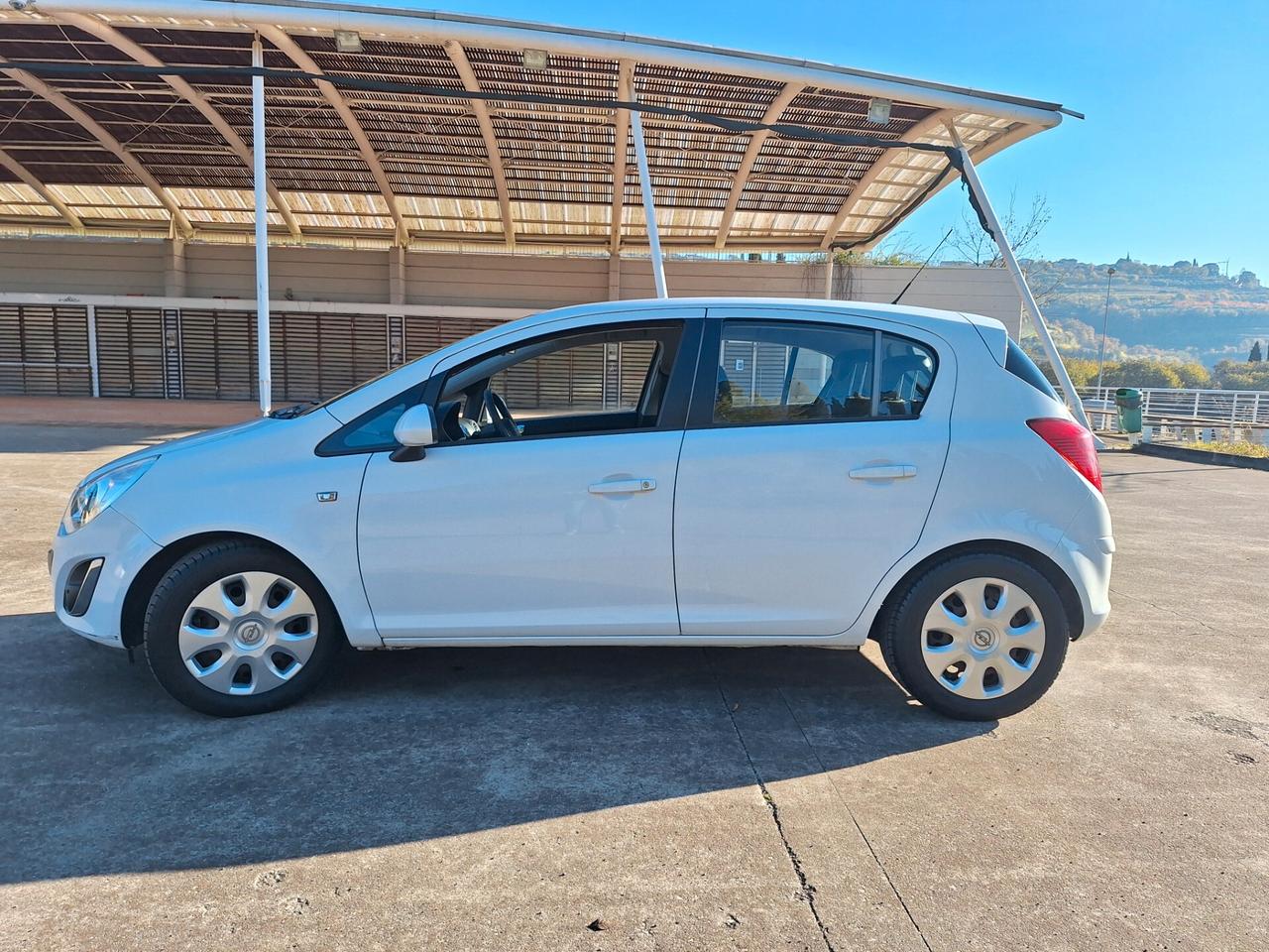 Opel Corsa 1.2 85CV 5 porte GPL-TECH Elective