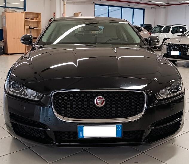 Jaguar XE 2.0 D Turbo 180 CV AWD aut. Prestige