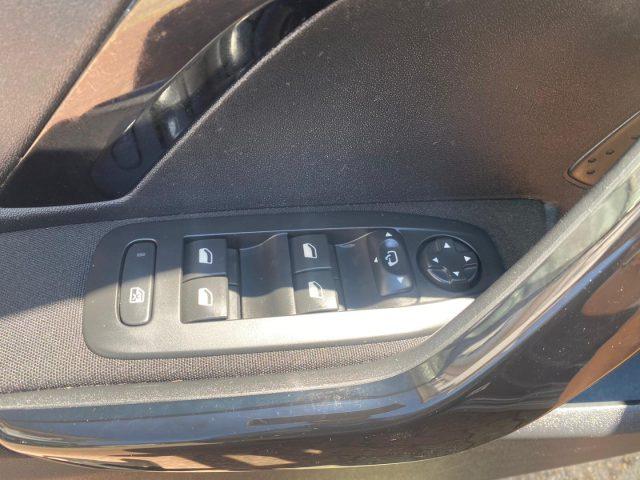 PEUGEOT 208 5p Allure *Sensori*Fendi*Lega*Retrocamera